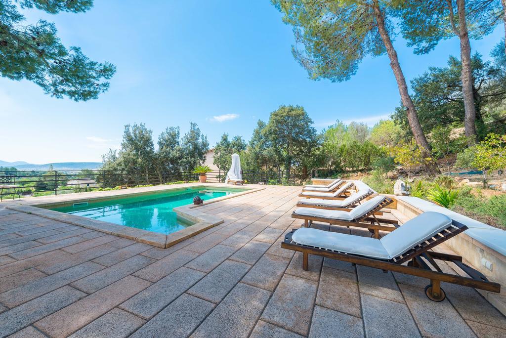 Es Pinar Villa Alaro Exterior photo